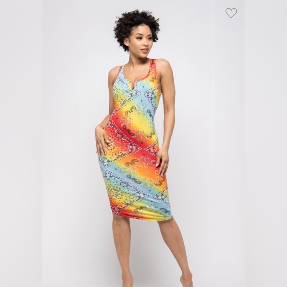 Colorful midi T-shirt dress